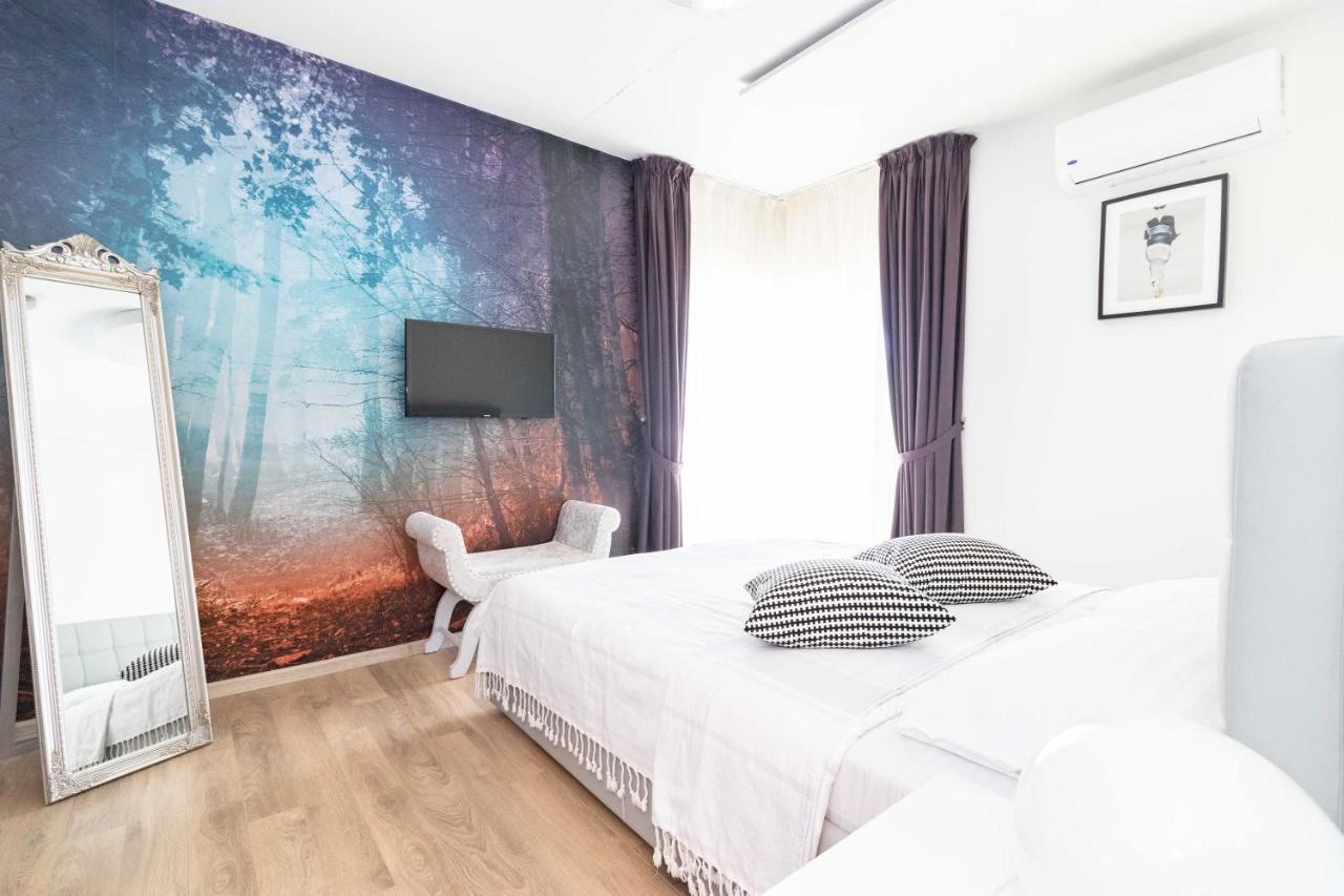 Live In Peace, By Cohost Apartment Palanga Exterior foto